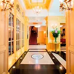Luxury Family Royal Palace Szálloda