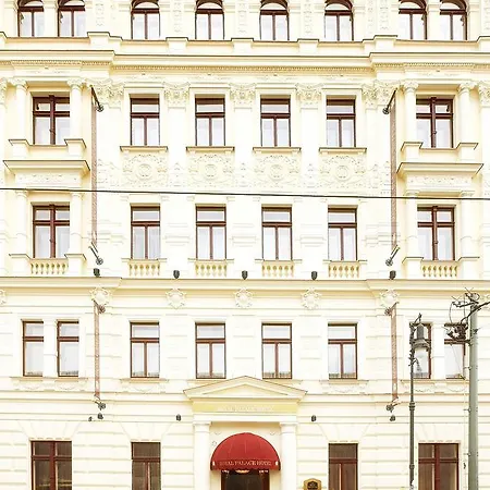 Hotell Luxury Family Royal Palace 5*