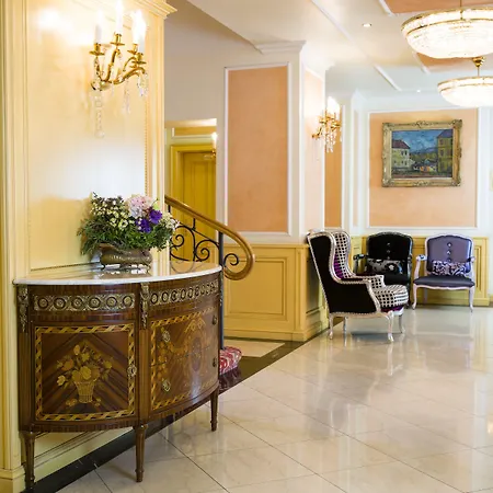 Luxury Family Royal Palace פראג