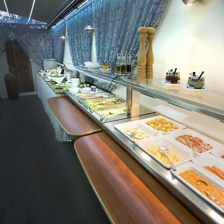 Luxury Family Royal Palace Hotel