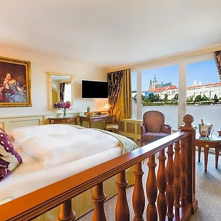 Luxury Family Royal Palace Hotel 5*