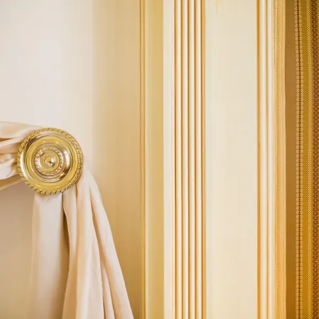Luxury Family Royal Palace