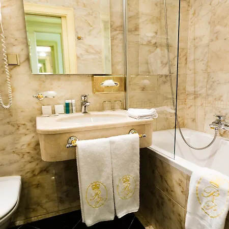 Luxury Family Royal Palace Hotel Praha