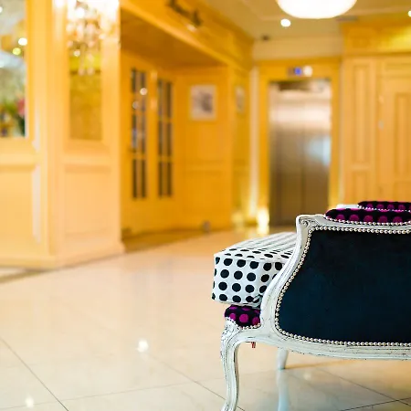 Hotell Luxury Family Royal Palace 5*
