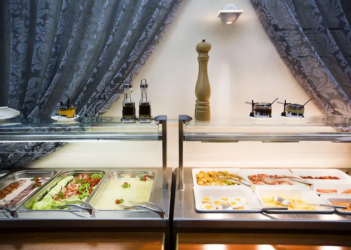 Luxury Family Royal Palace Hotel 5*