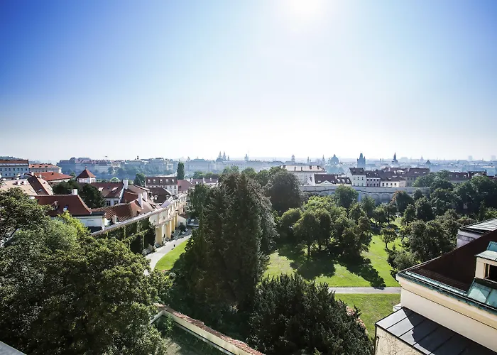 Luxury Family Royal Palace Praga