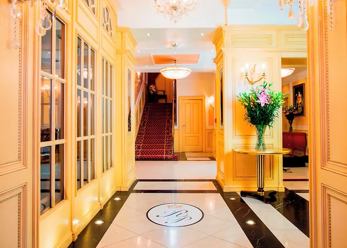 Luxury Family Royal Palace Hotel