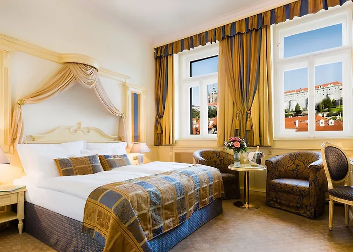 Luxury Family Royal Palace Hotel