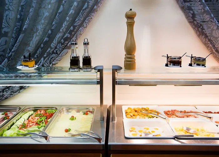 Luxury Family Royal Palace Hotel