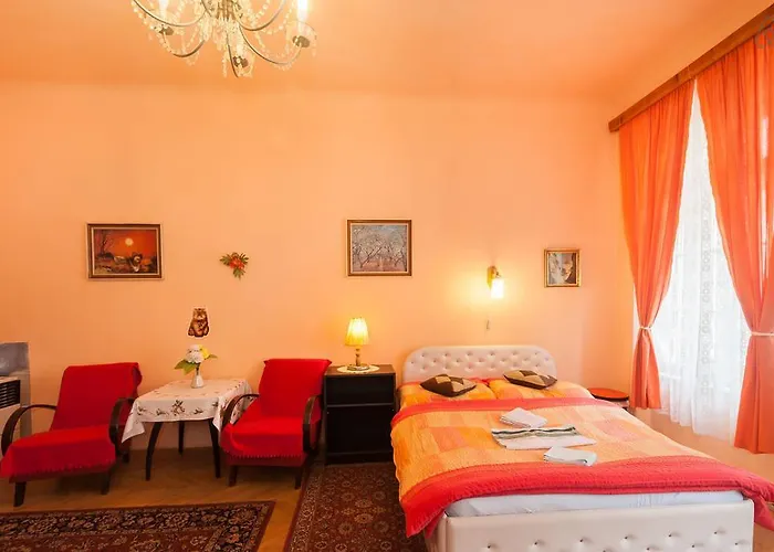 Luxury Family Royal Palace